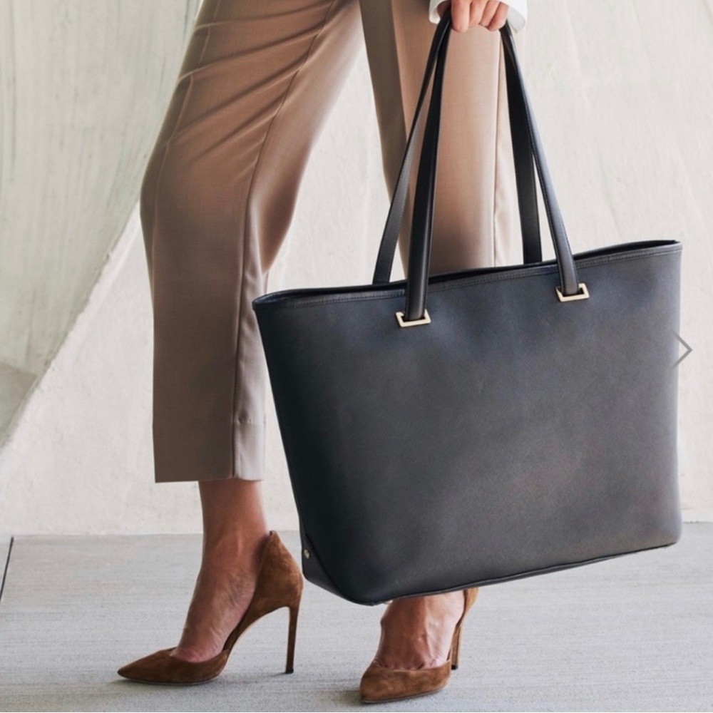 Lo & Sons Classic Black Tote 2 Shells